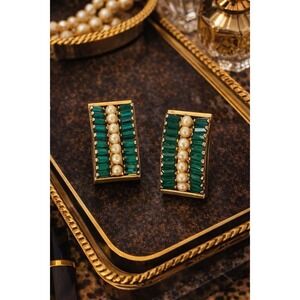 Vintage Signed LERU Sparkly Faux Pearl & Green Rhinestone Clip On Earrings 1"